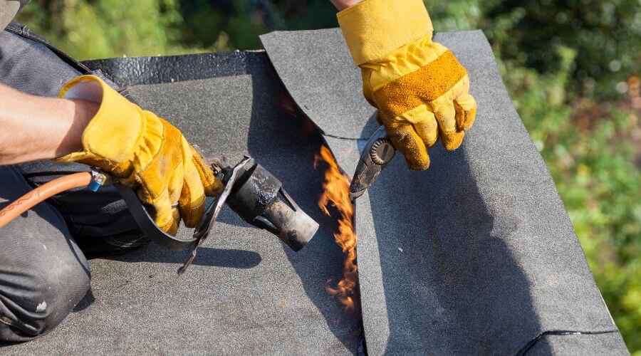 Professional residential roofers in Wakeeney, KS